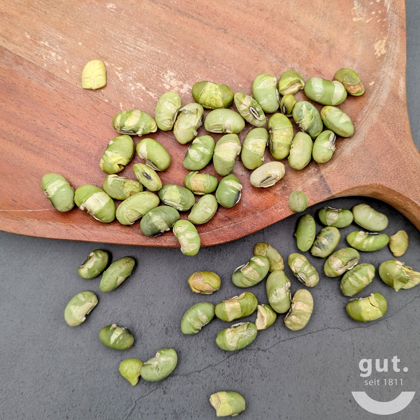 Edamame Bohnen geröstet und gesalzen